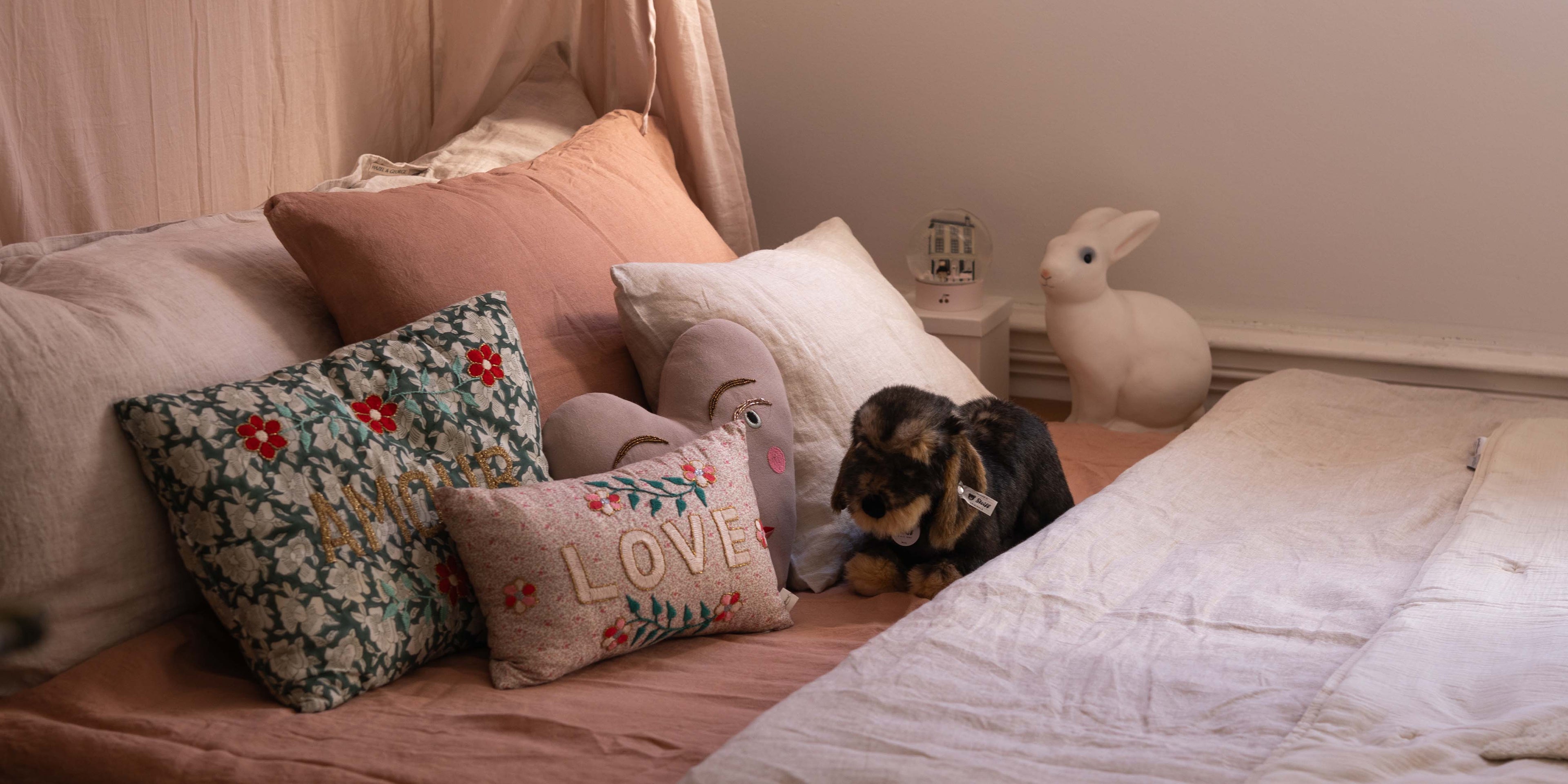 The Teenage Girls Room