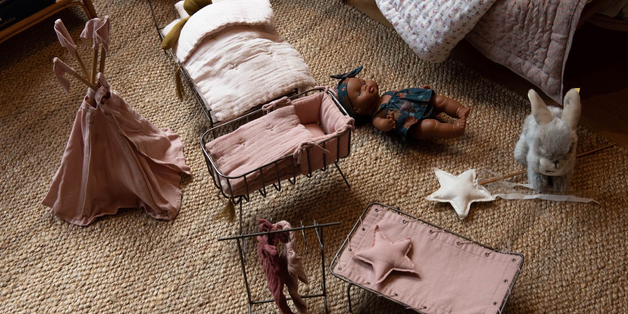 dolls and accessories