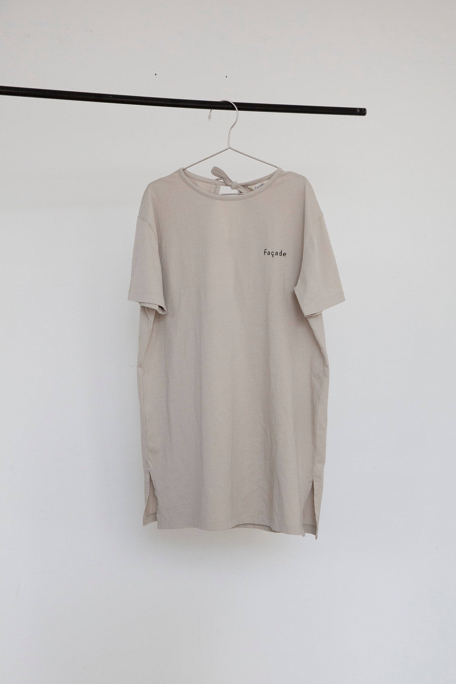 Noun Tee Dress With Ribbons - Light Grey