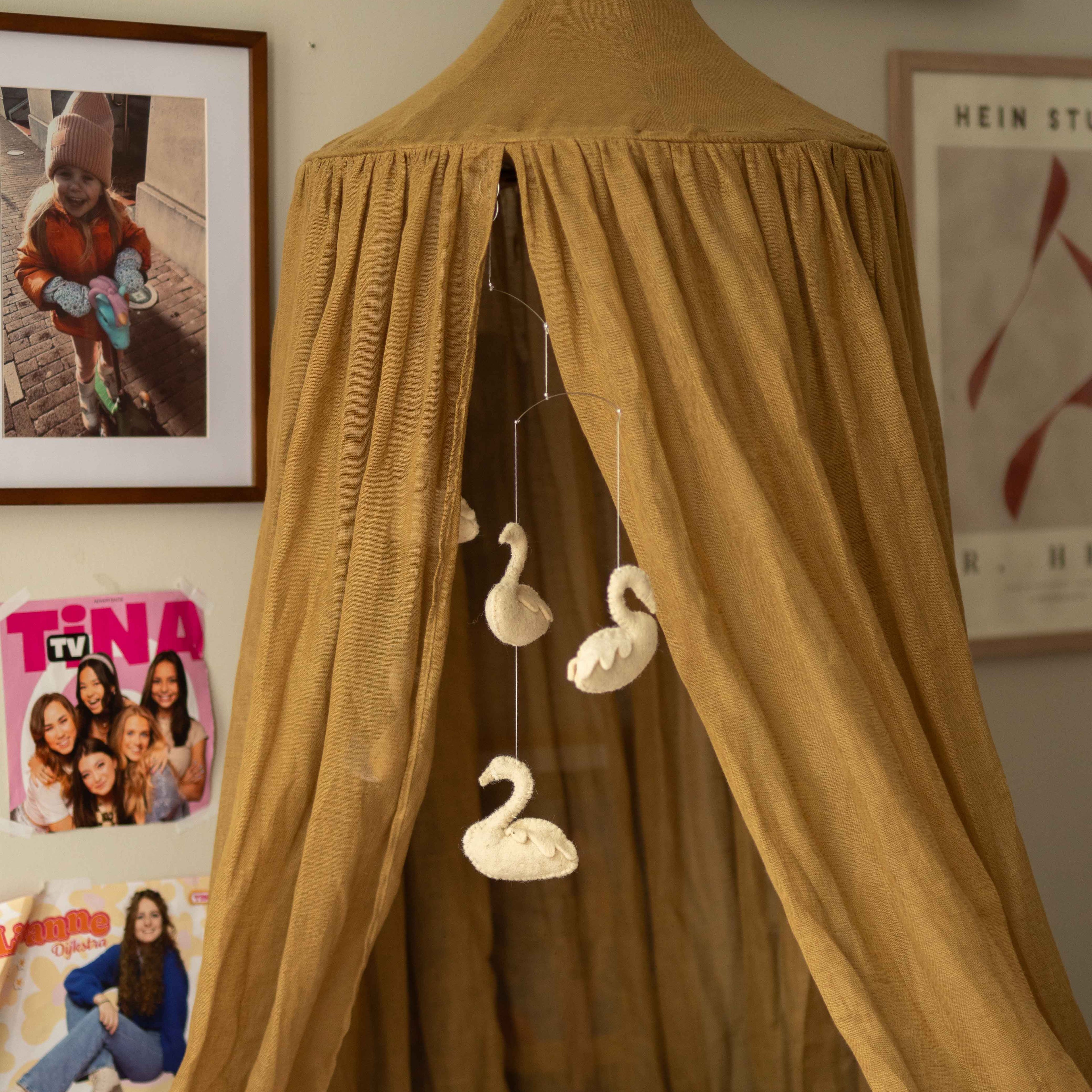 Linen Bed Canopy - Dore