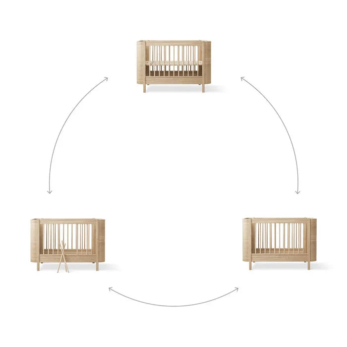 Wood Mini+ Cot Bed Excl. Junior Kit I Oak