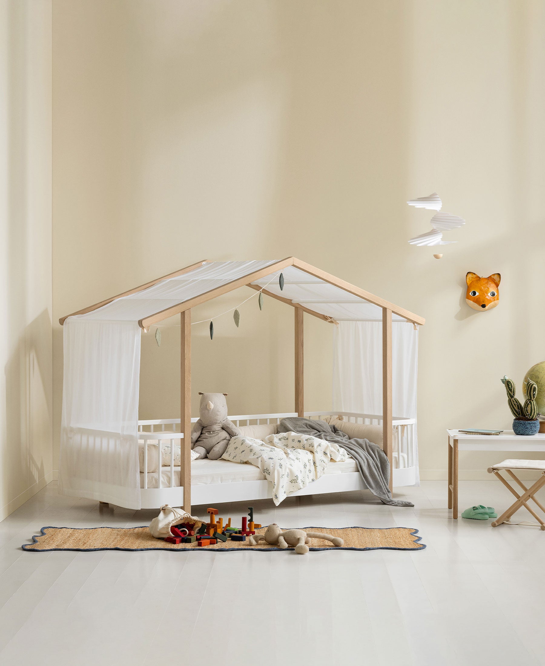 Wood Original House Bed White/Oak