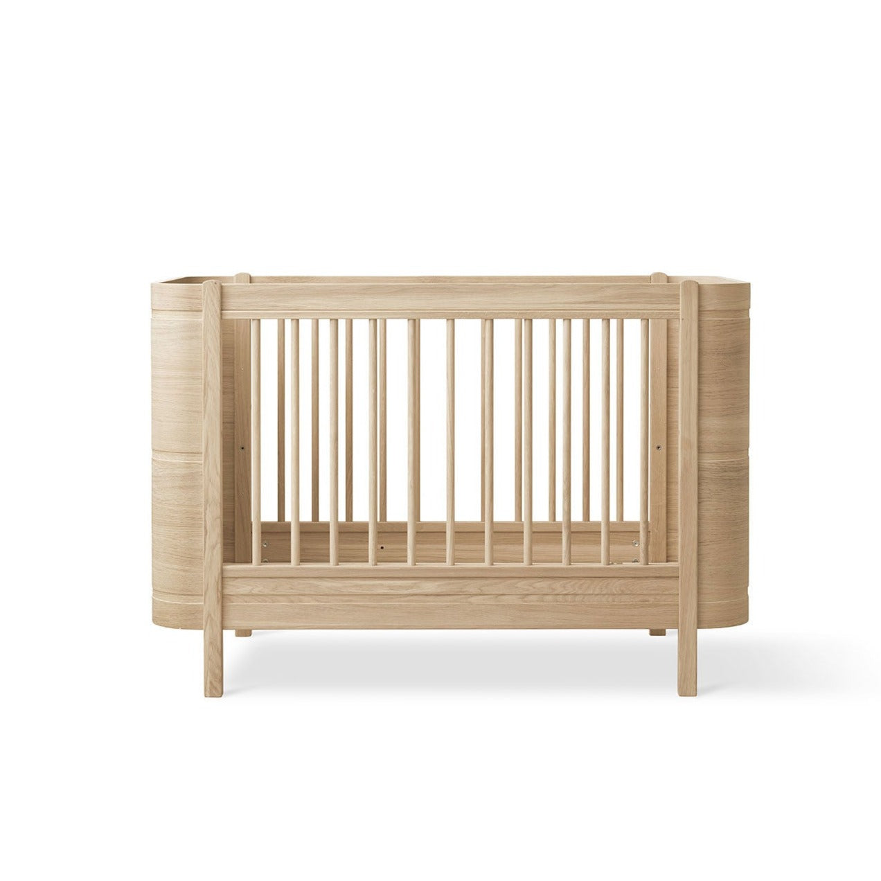 Wood Mini+ Cot Bed Excl. Junior Kit I Oak