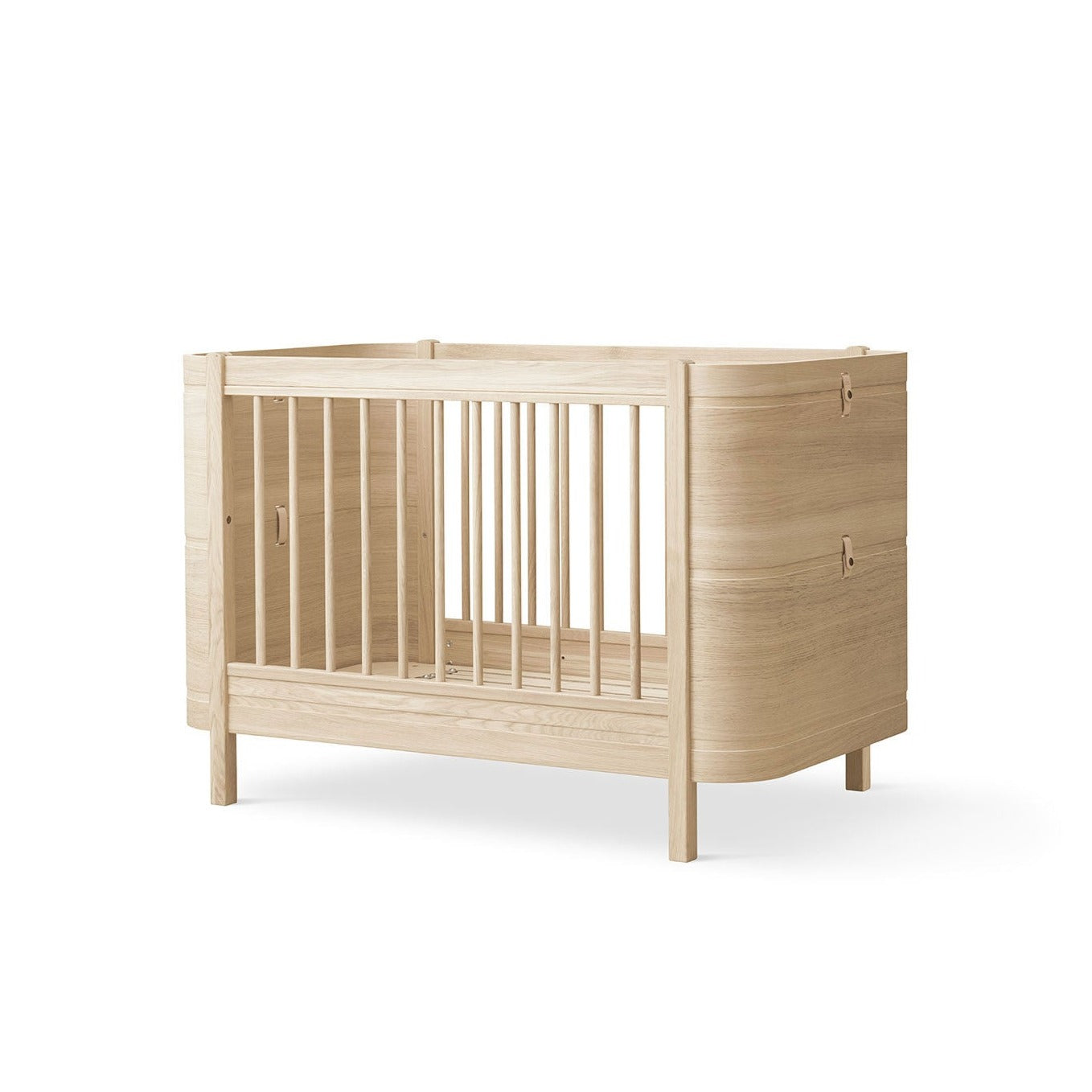 Wood Mini+ Cot Bed Excl. Junior Kit I Oak