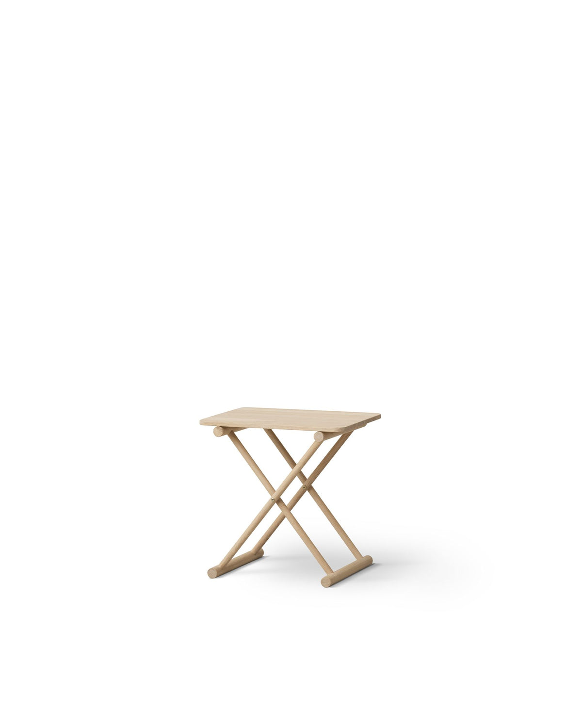 Oliver Furniture Camp Bed Table High, Oak – lifestyle view