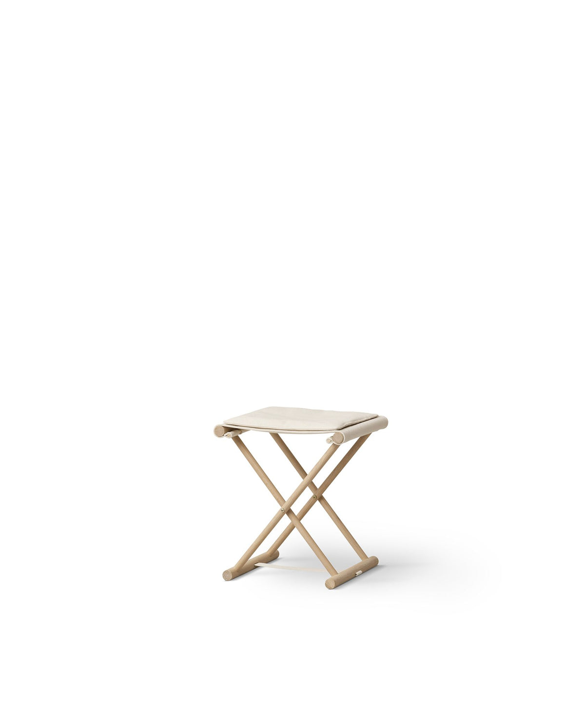 Oliver Furniture Camp Junior Stool Oak/Undyed – lifestyle view alternate angle