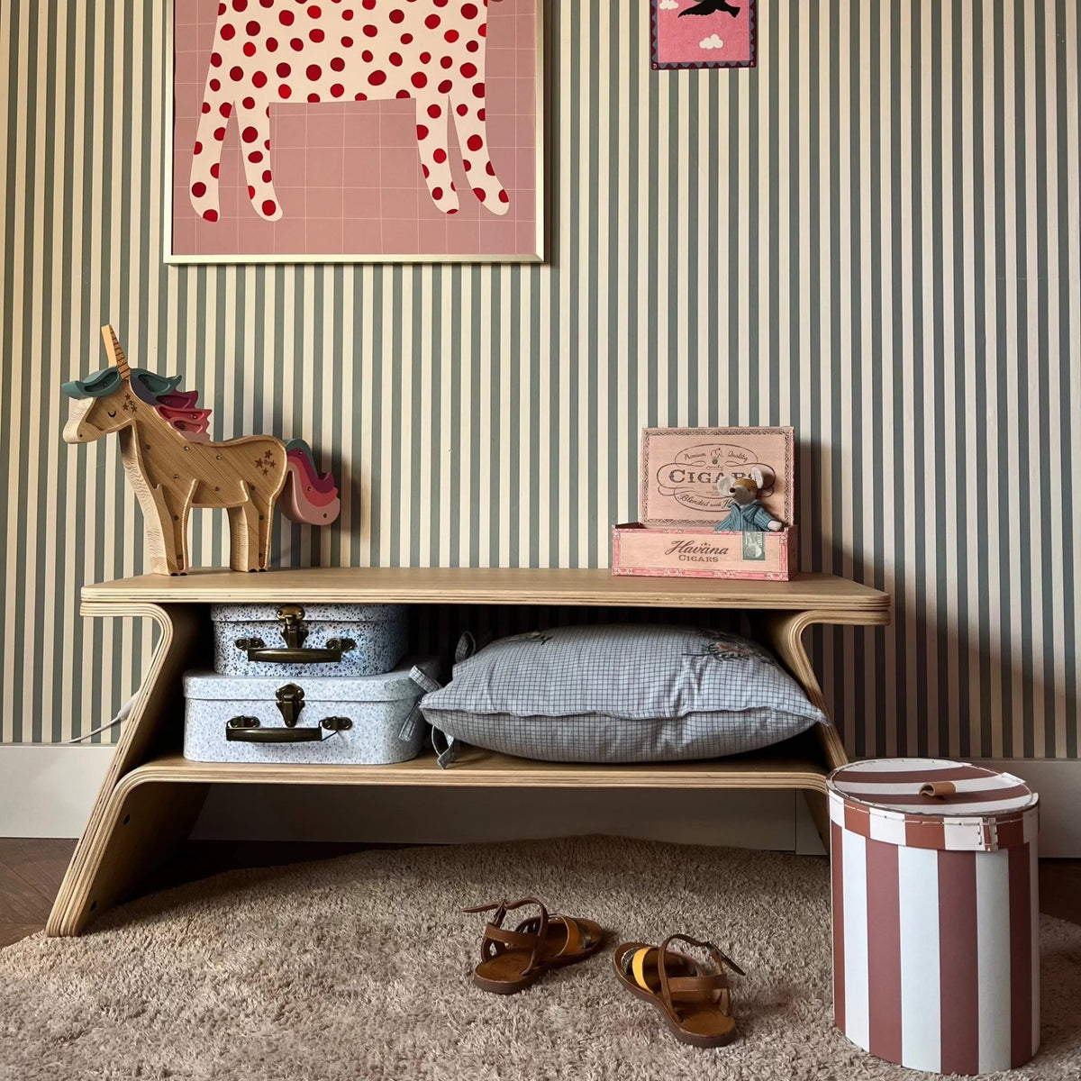 Curve Lab Tokyo Bench Kids – detail of the birch plywood finish