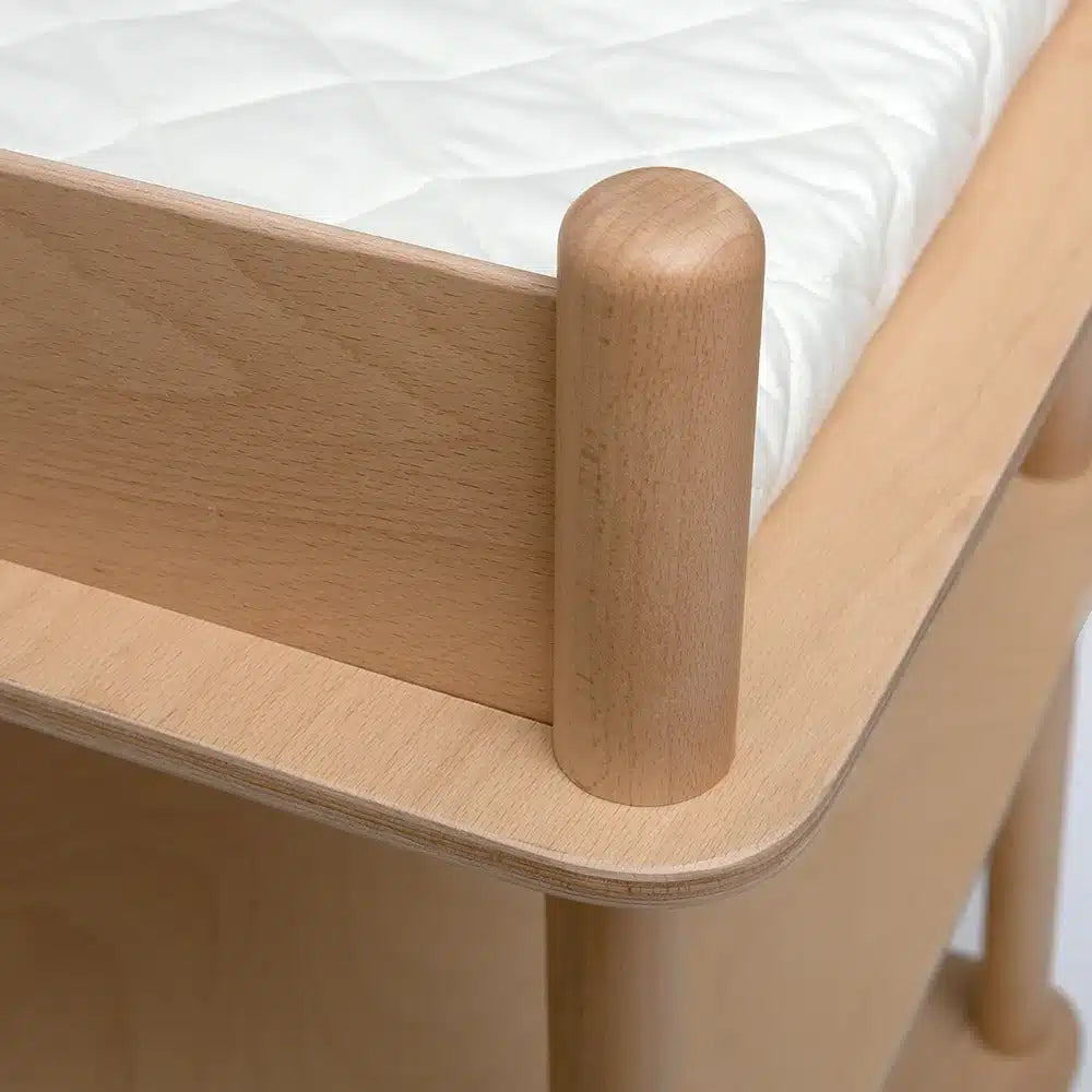 Changing table PAGO with mattress
