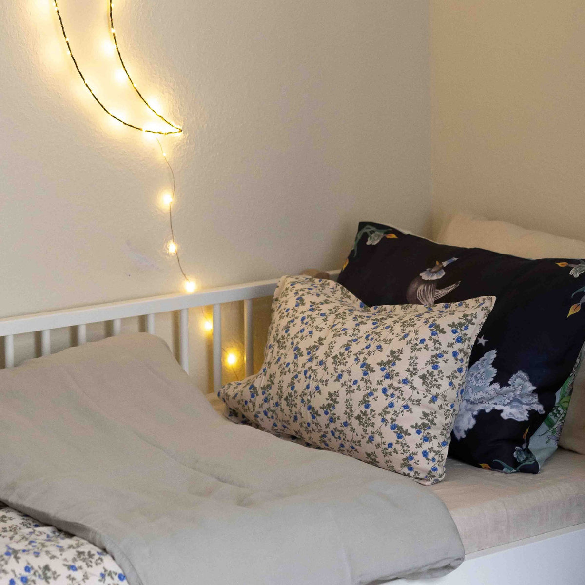 Garbo&Friends Bed Set in Dainty print, shown flat