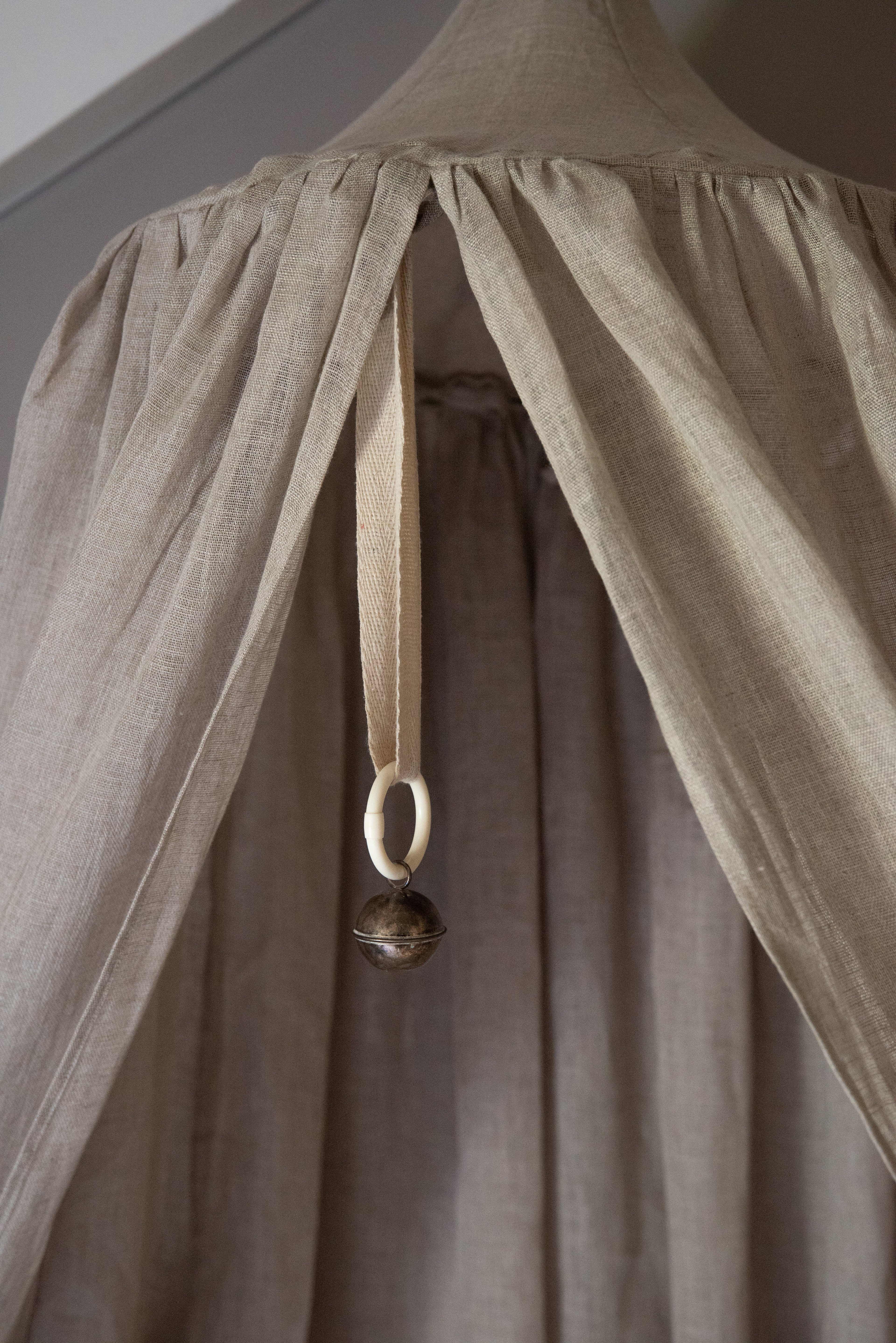 Linen Bed Canopy - Naturel