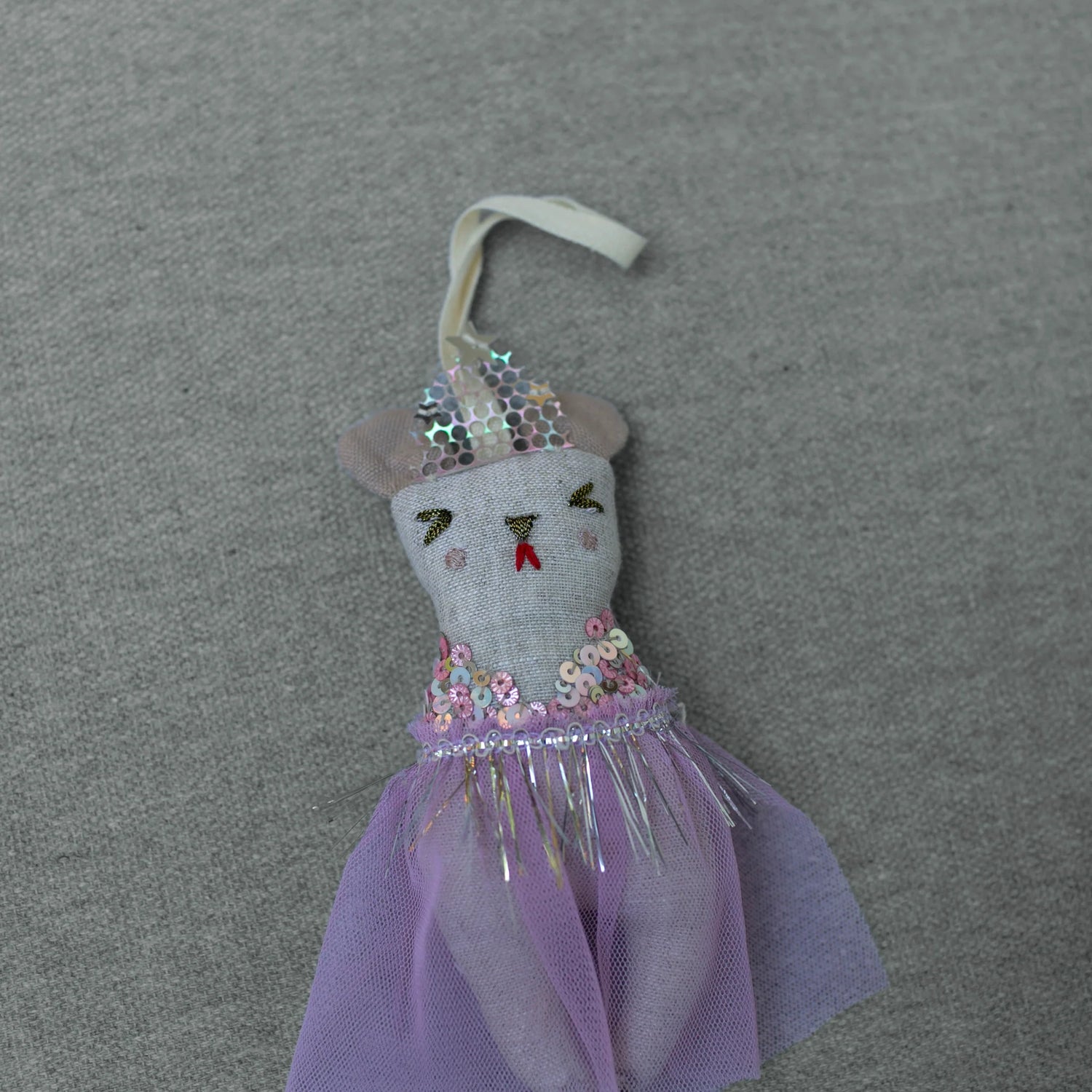 Glinda The Good Token, Ornament