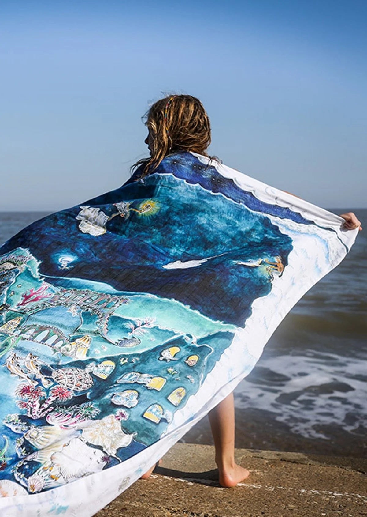 Large Reversible Muslin Legends Of The Sea