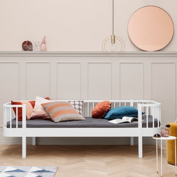 Wood Day Bed White