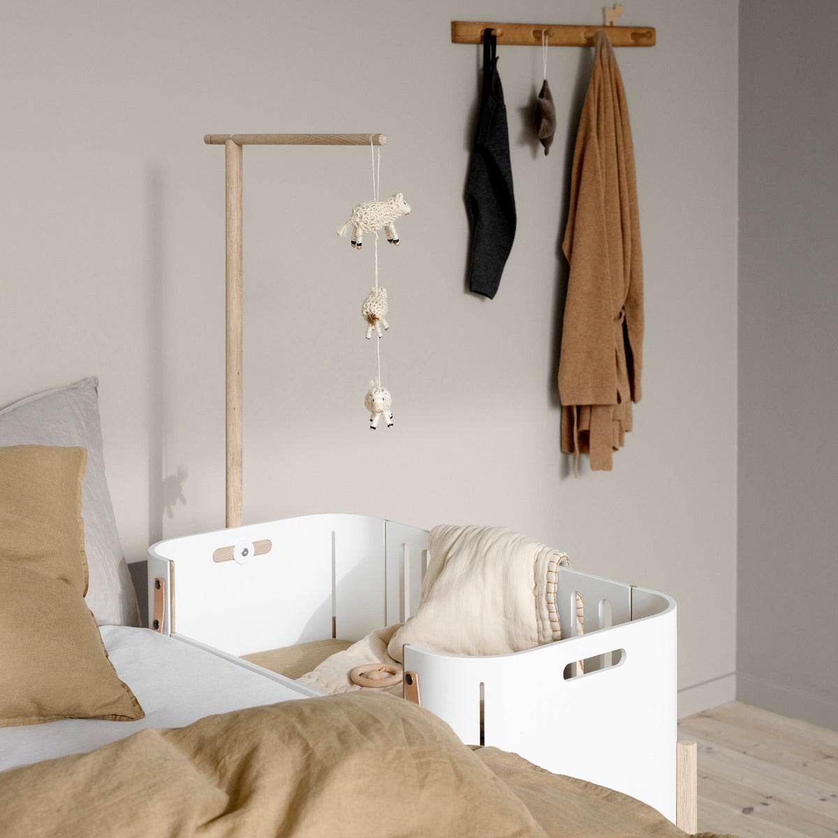 Wood Co-Sleeper