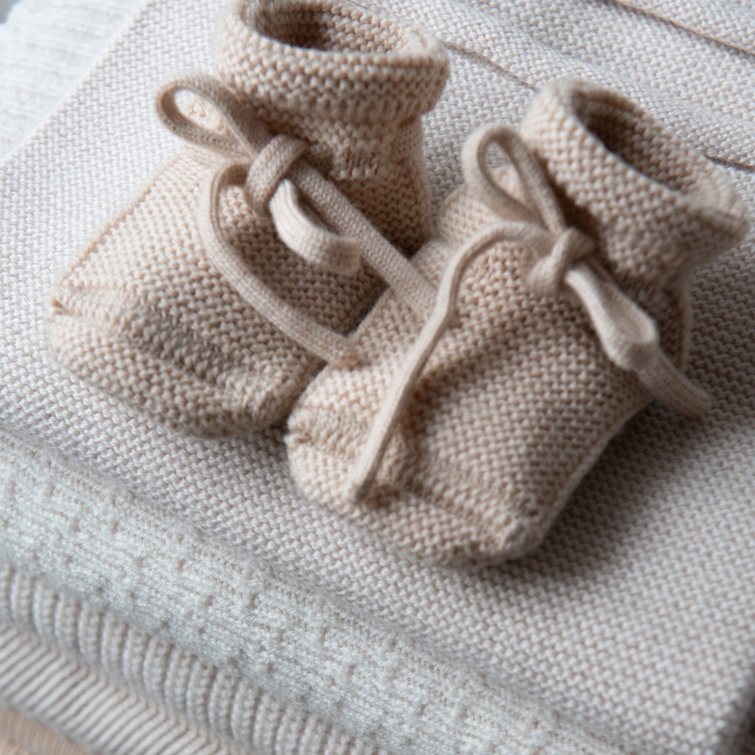 Merino Baby Booties Off White