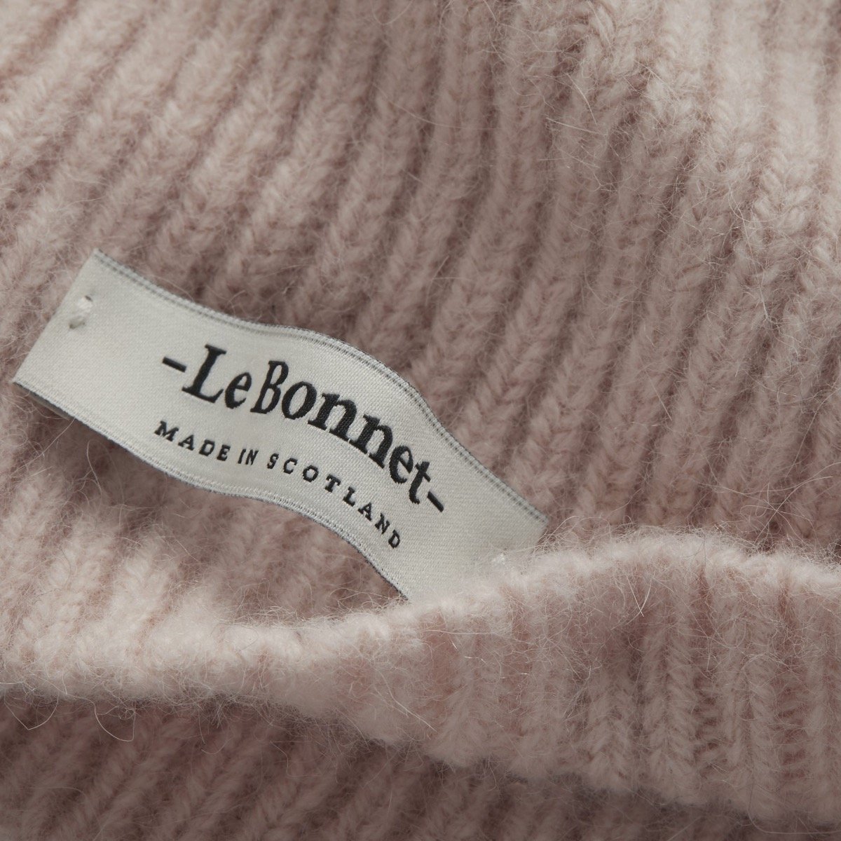 Le Petit Beanie Misty Rose