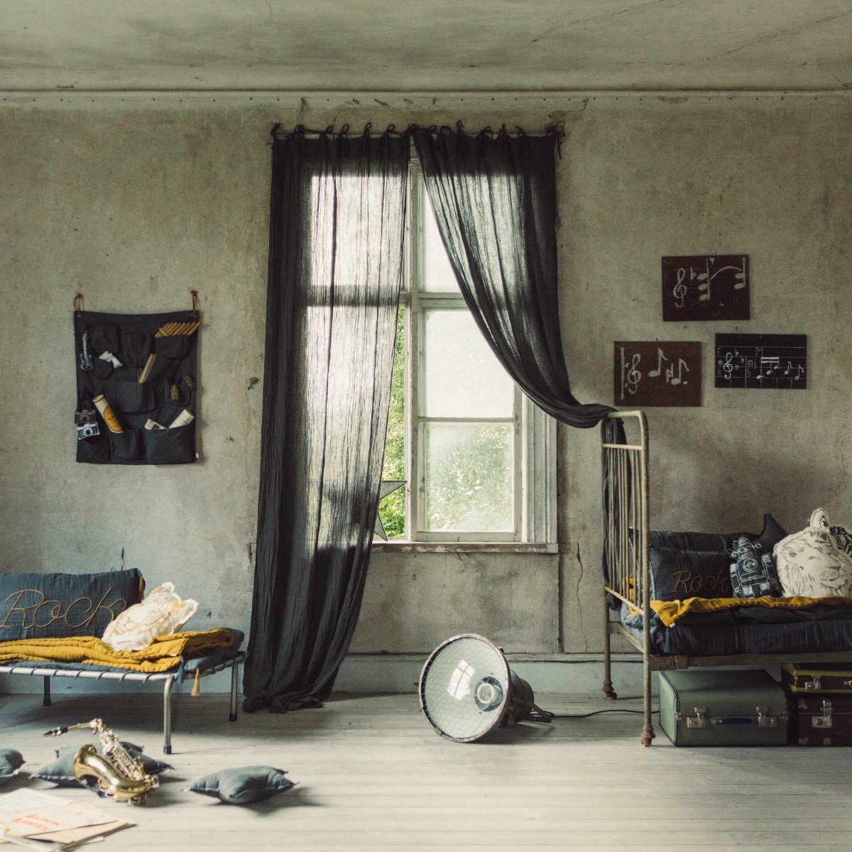 Flat Curtain Silver Grey
