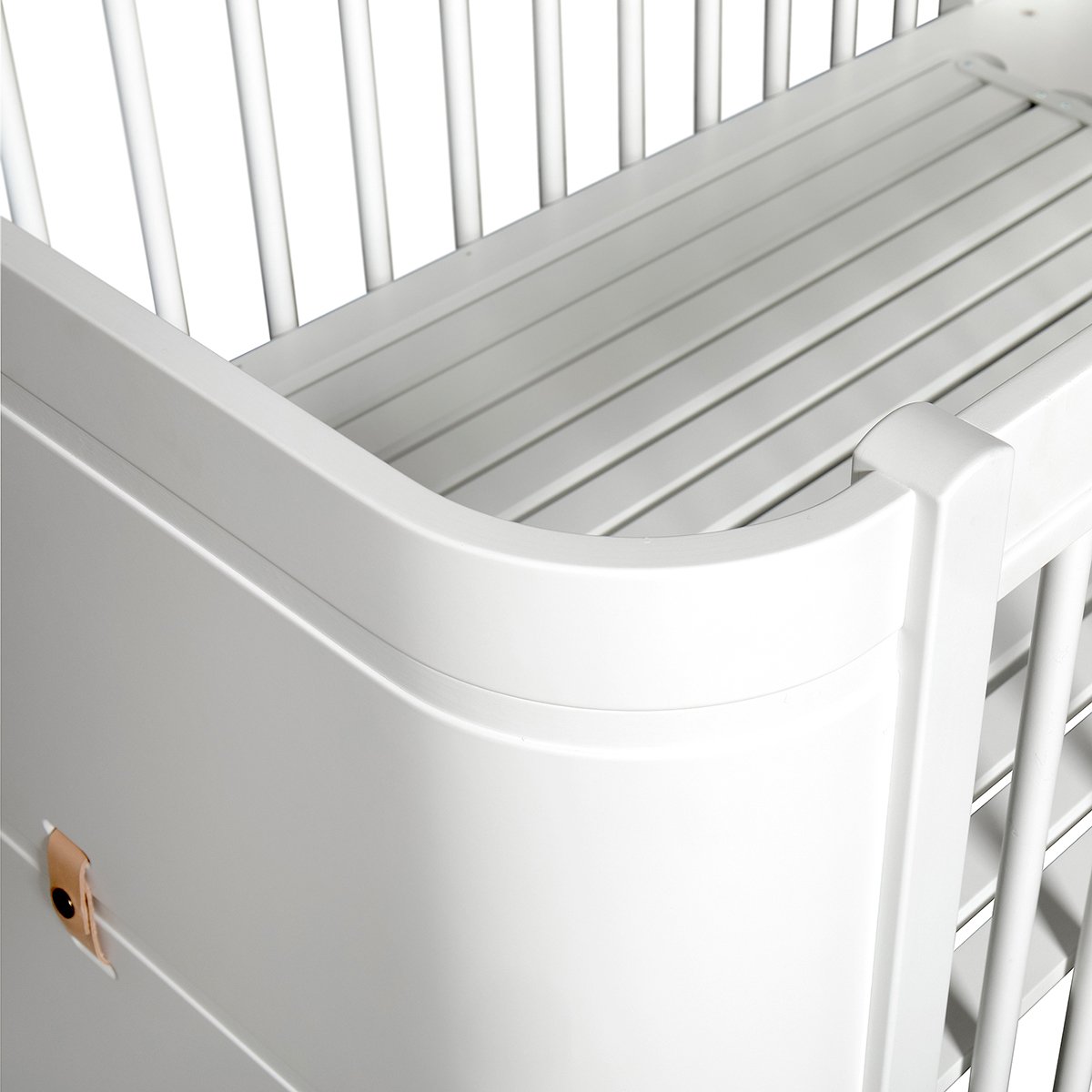 Wood Mini+ Cot Incl. Junior Kit | White