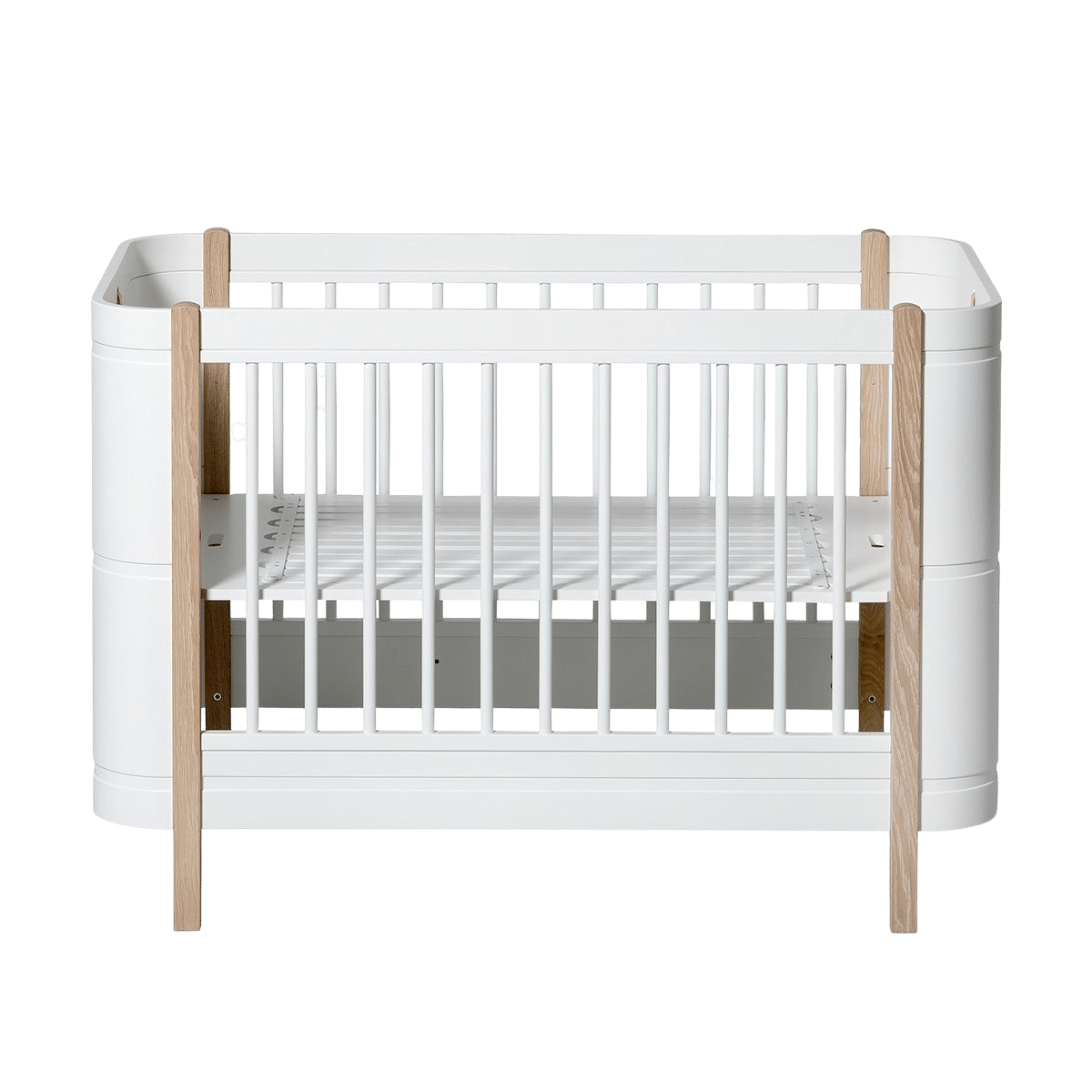 Wood Mini+ Cot Bed Incl. Junior Kit | White/Oak