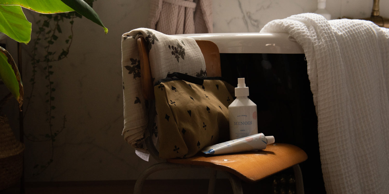 toiletry bags