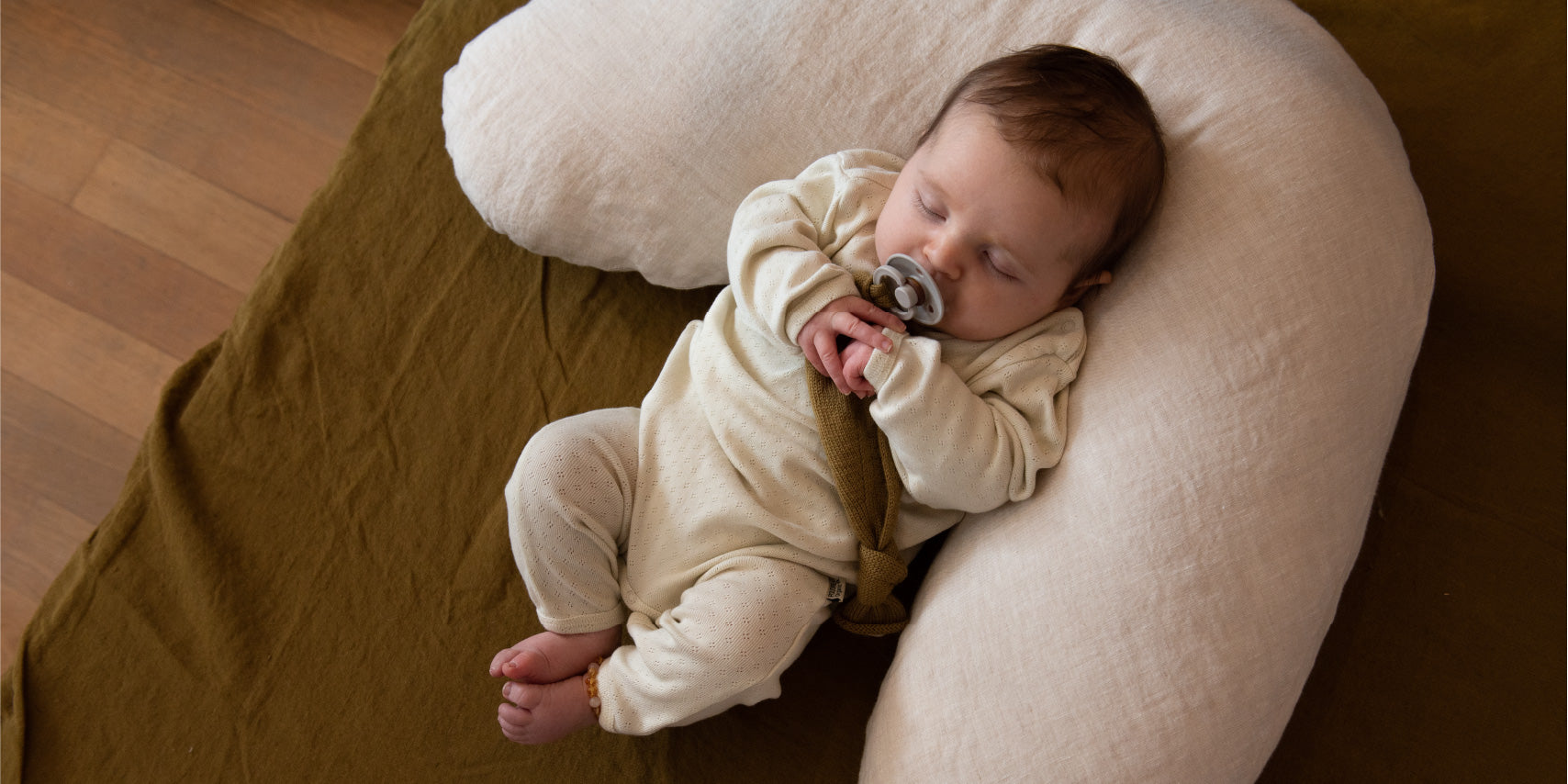 baby nursery pillow