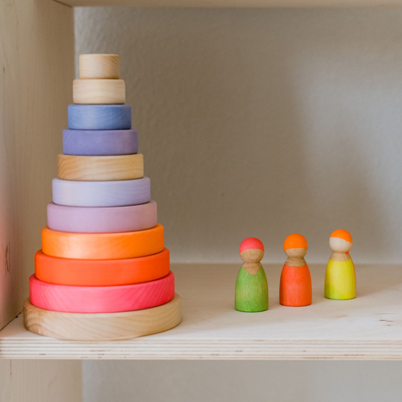 Stacking Tower Neon Pink