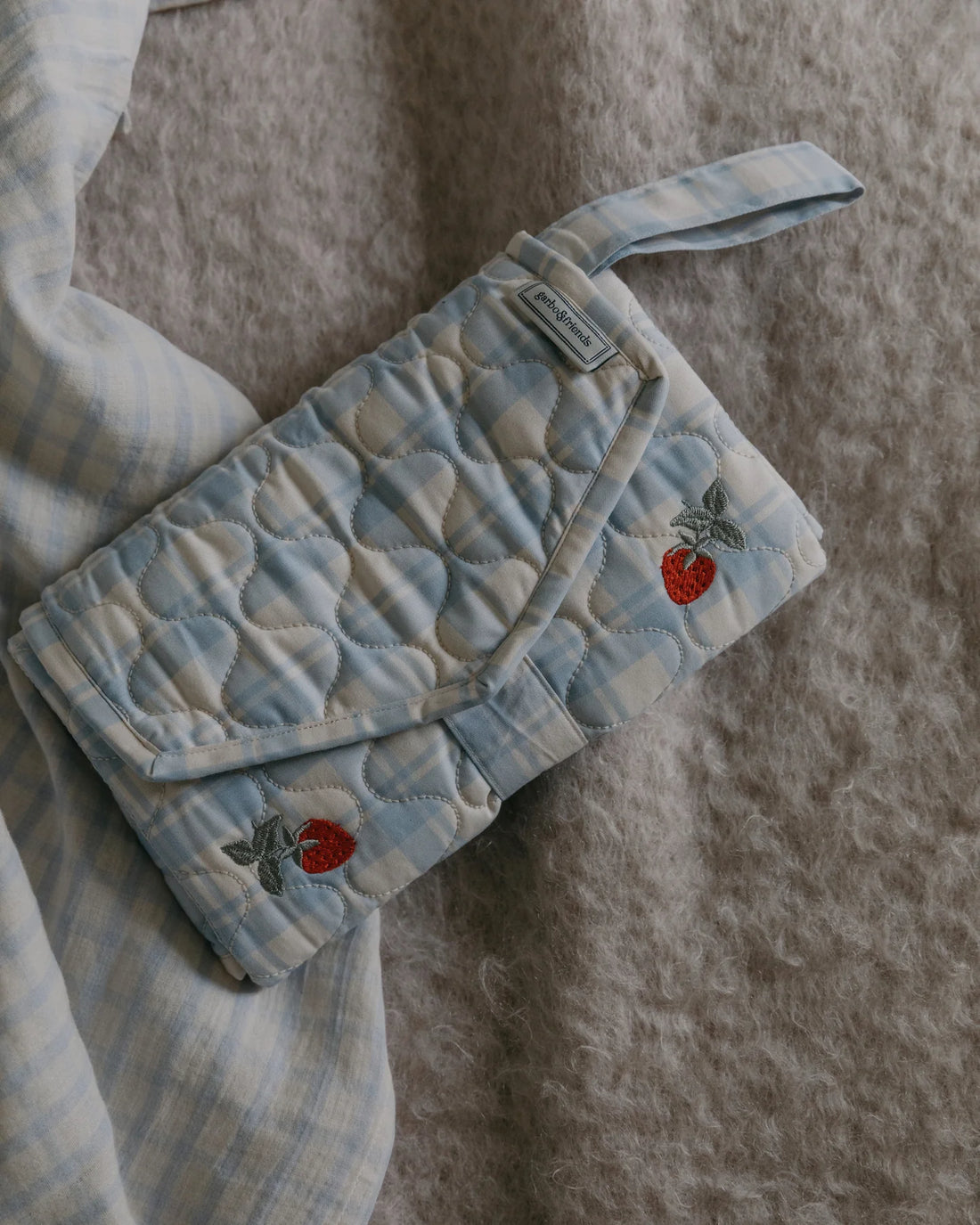 Change To Go Plaid Sky