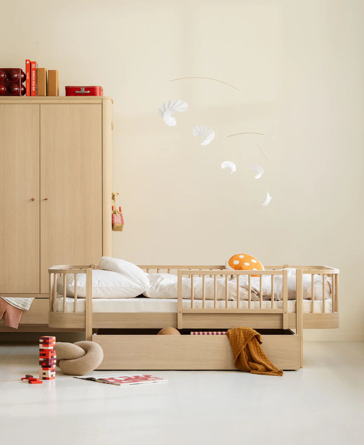 Wood Original Day Bed Oak