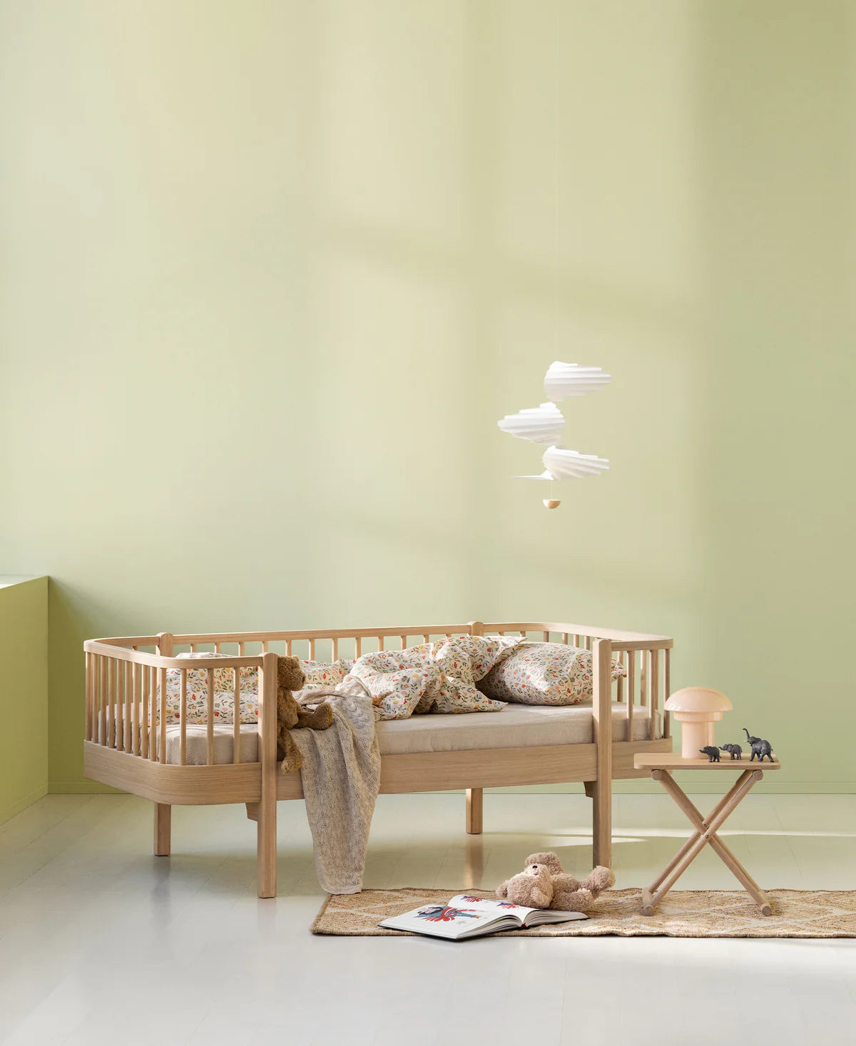 Wood Junior Day Bed Oak