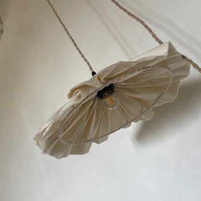 Poppy Pendant Lamp - Blanco