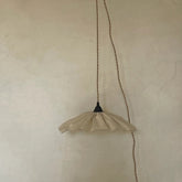 Close-up of Poppy Pendant Lamp - Blanco by Chamusquina