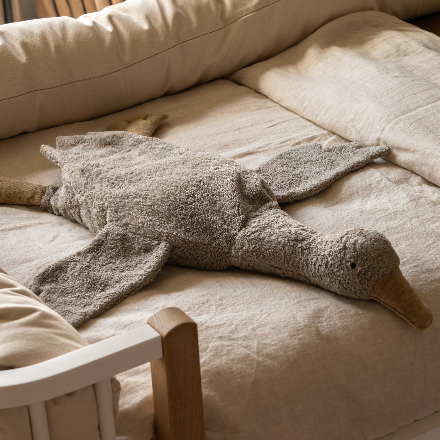 Cuddly Gans Large Grey