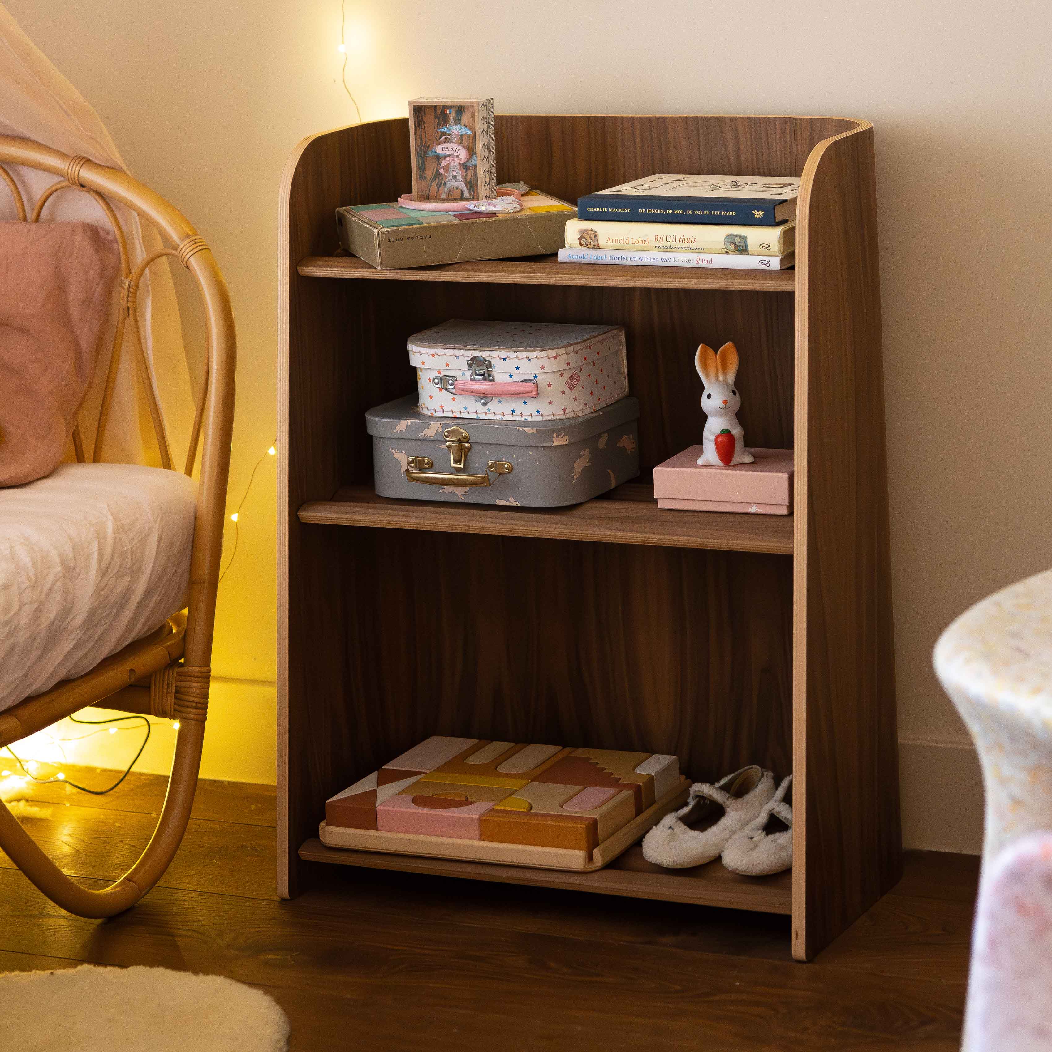 Small Curvy Bookcase Walnut