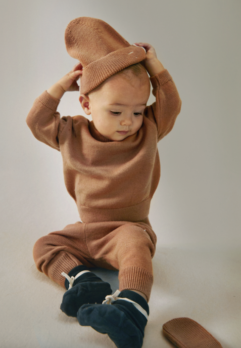knitted legging of gray label in biscuit brown color 