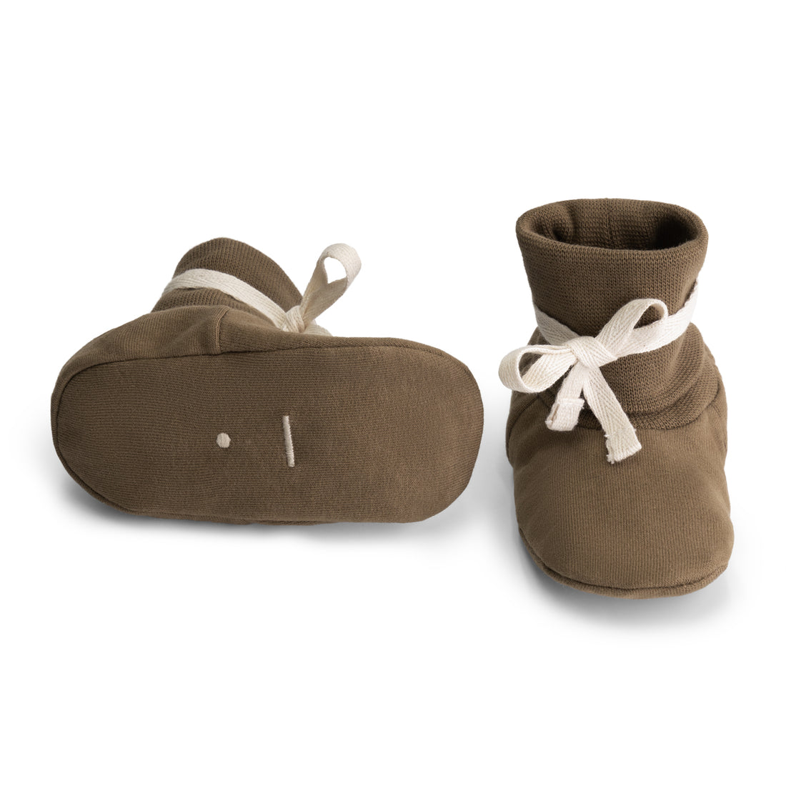 Gray Label Ribbed Baby Booties in Woody, shown from the sole and the side, on a white background