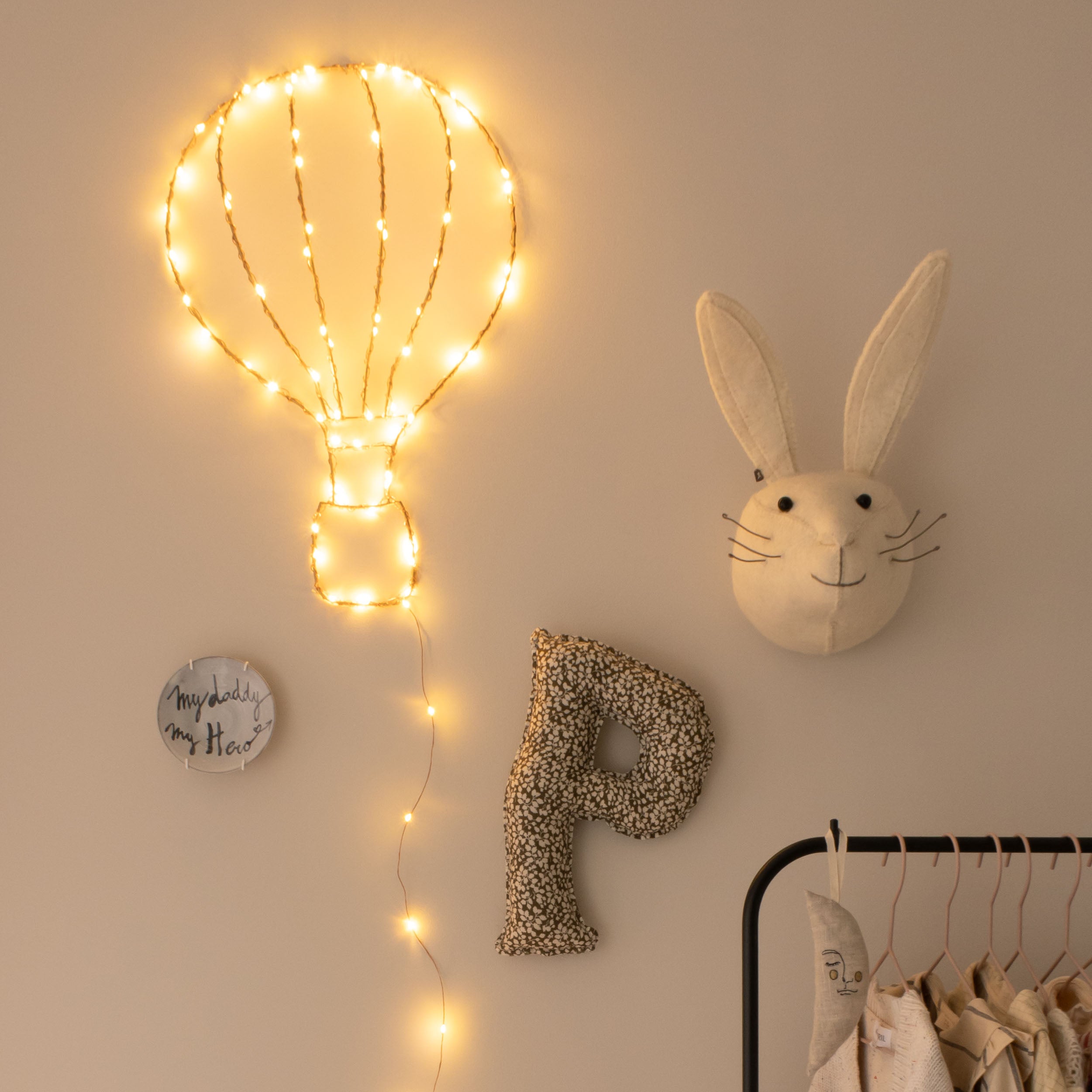 Stoffen Letter Khaki Bloemen