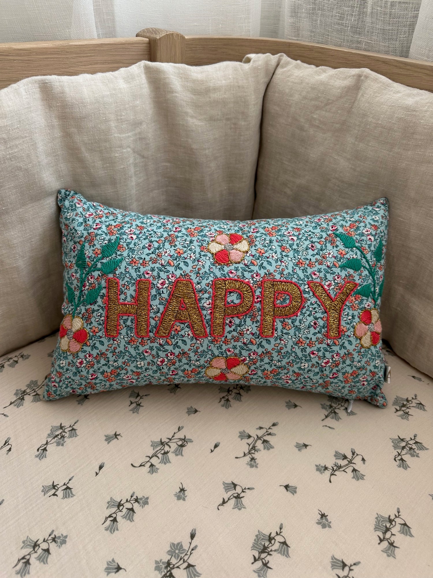 Happy Mini Cushion Gold 20x30