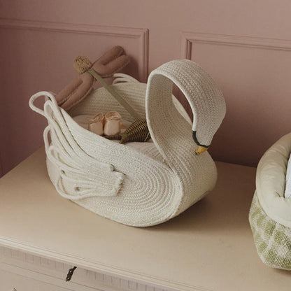 Basket Swan