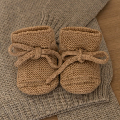Hvid Baby Booties Sand – merino wool baby booties, photo 3