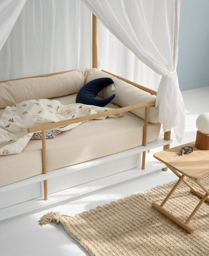 Oliver Furniture Camp Bed Guard – detail view