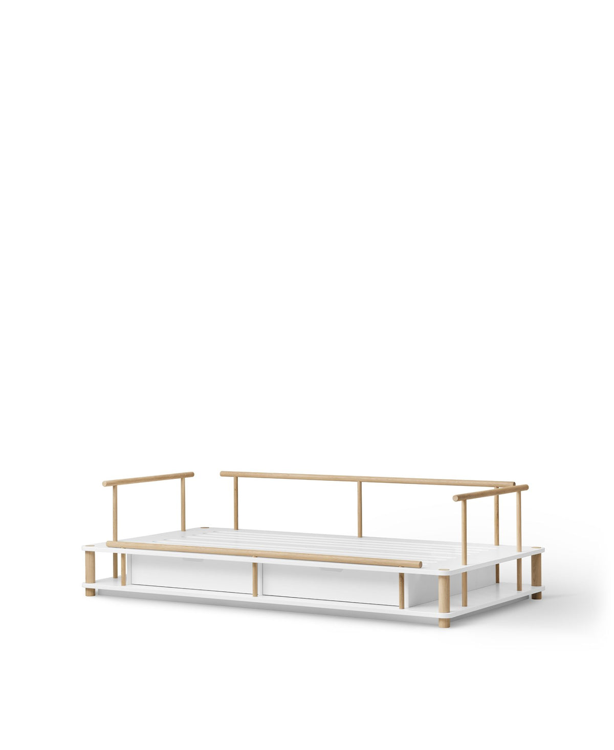 Oliver Furniture Camp Day Bed White/Oak – lifestyle view
