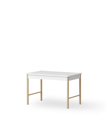 Oliver Furniture Camp Toddler Play Table White/Oak – detail view
