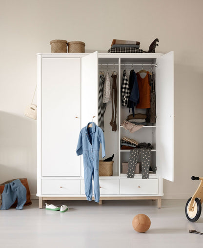 Oliver Furniture Wood Wardrobe 3 Doors, white/oak – interior with flexible shelving