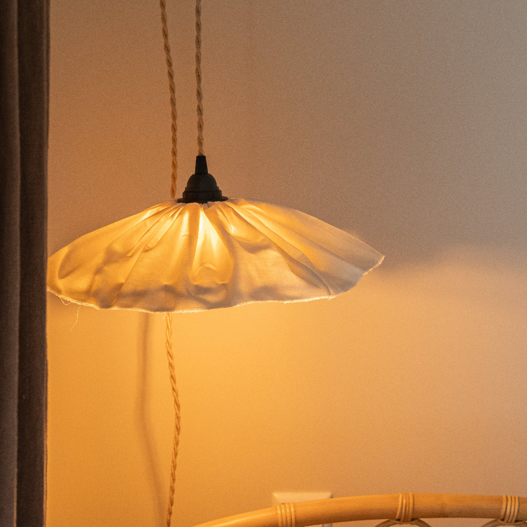 Poppy Pendant Lamp - Blanco