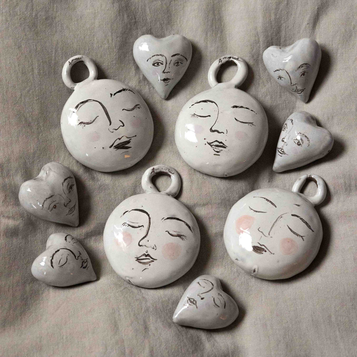 Anouk Kramer Porcelain Moon Face Ornament – set of pieces, eyes closed