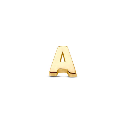 Hazel &amp; George Chunky Initiaal 14K Goud, losse chunky gouden bubble-letterkraal in de vorm van een A, op een witte achtergrond