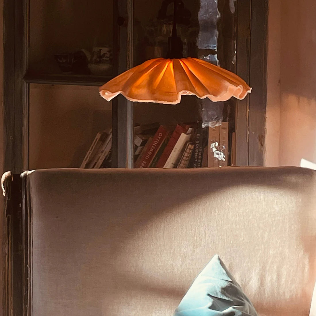 Poppy Pendant Lamp - Rosa Salmon