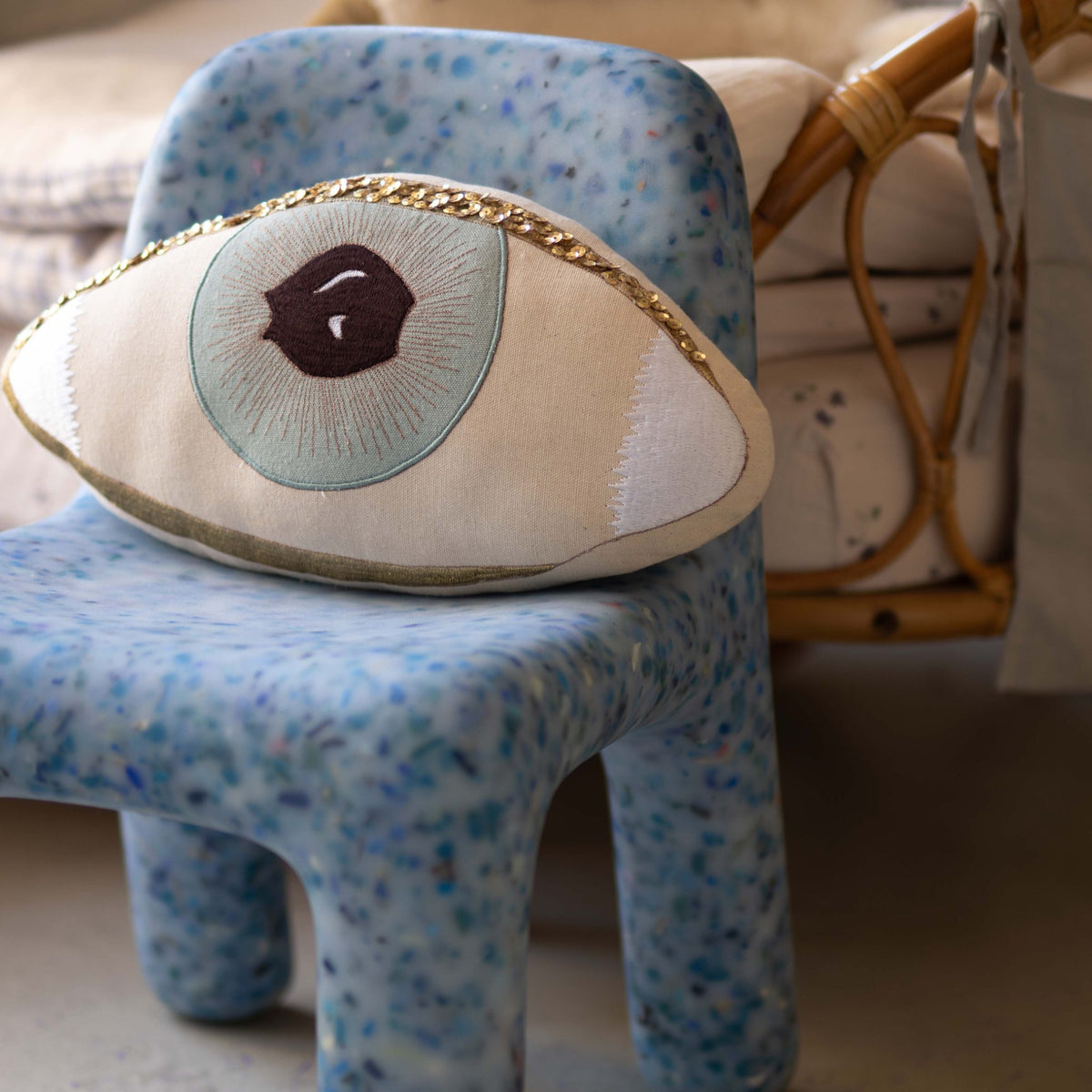 EcoBirdy Charlie Chair in Sky, product photo