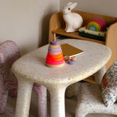 EcoBirdy Luisa Table in Vanilla, detail view