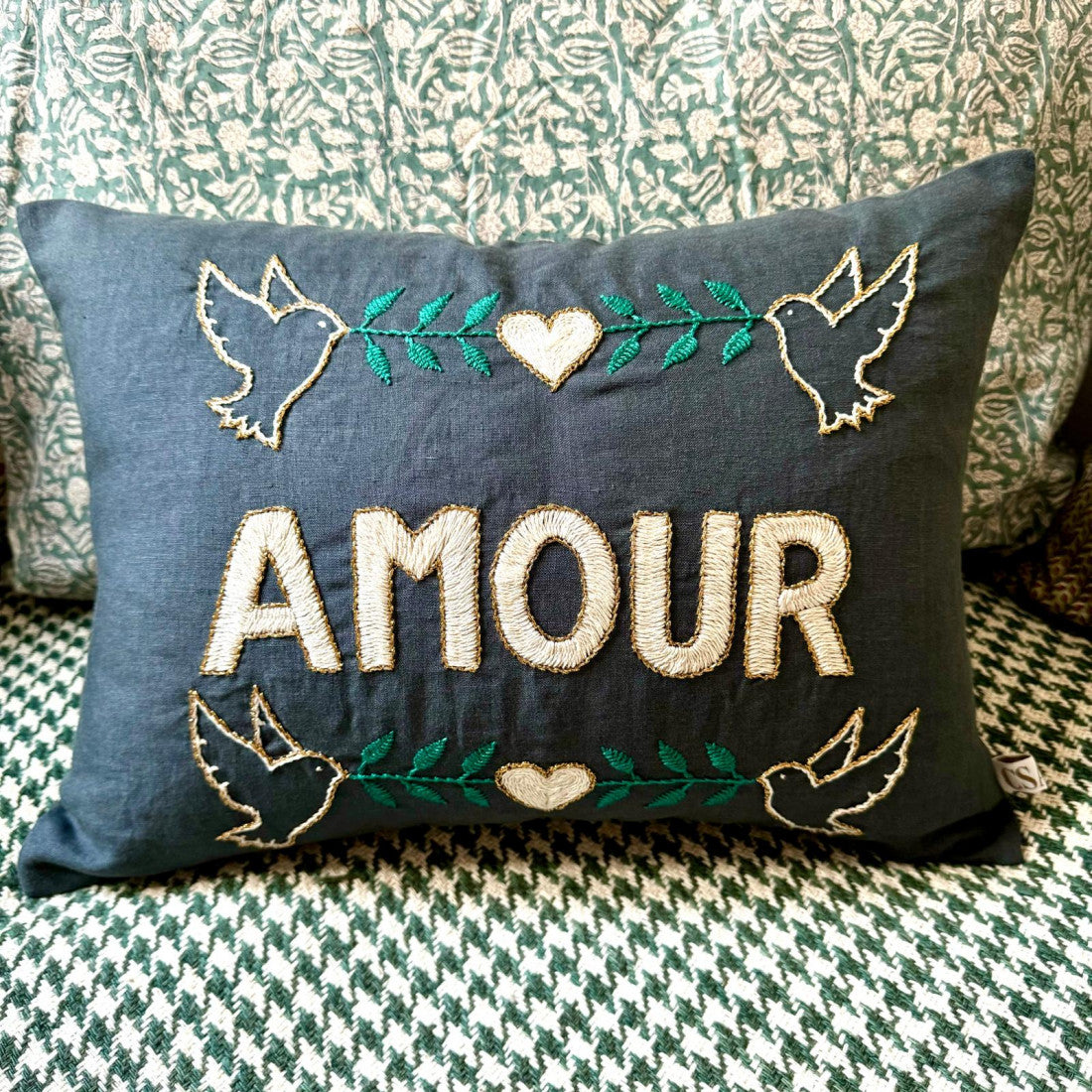 Amour Cushion Grey